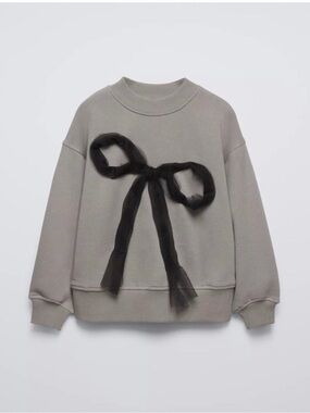 NWT Kids Gray Zara Sweatshirt with Black Sheer Bow